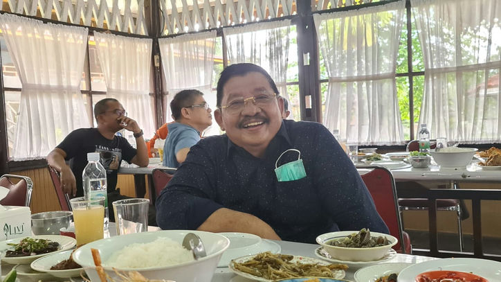 IKA UII
