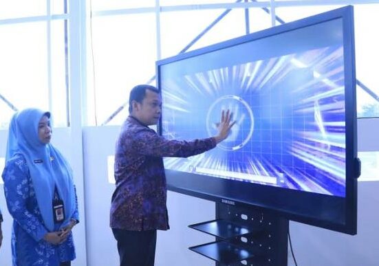 Pj Walikota Meluncurkan Secara Resmi Aplikasi LAPAK untuk Meningkatkan Keselamatan Arsip Dokumen