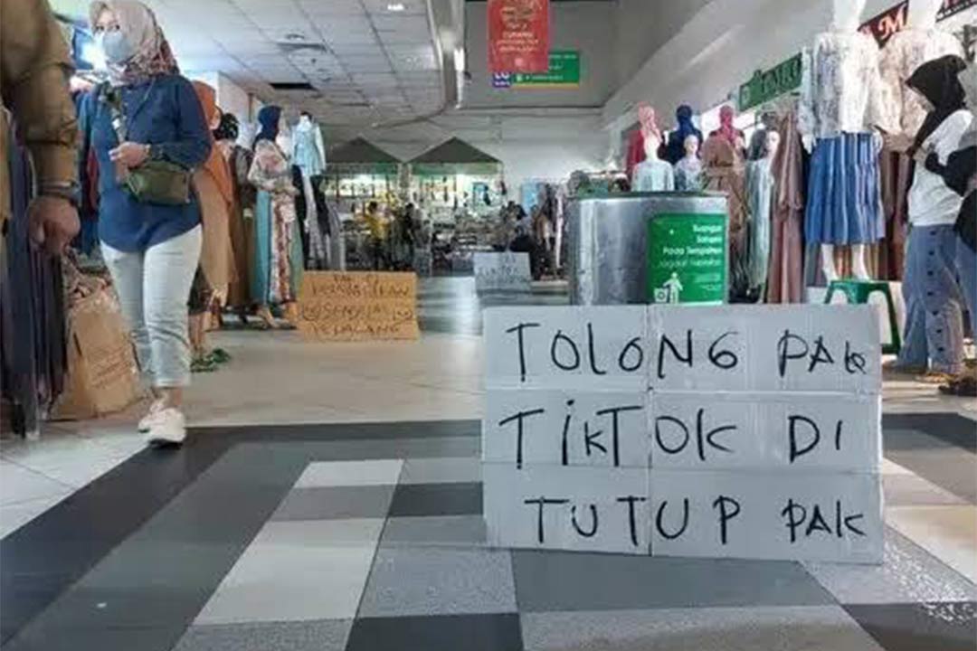 Jokowi Sebut TikTok Shop Berdampak Negatif pada UMKM dan Pasar Tradisional di Indonesia.