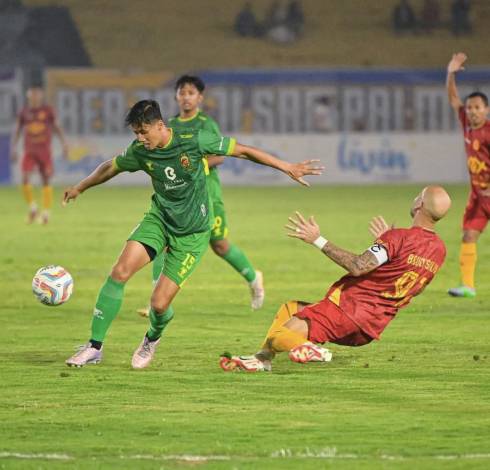Pelatih PSPS Riau Meminta Maaf Setelah Kalah dari Sriwijaya FC dalam Laga Kandang