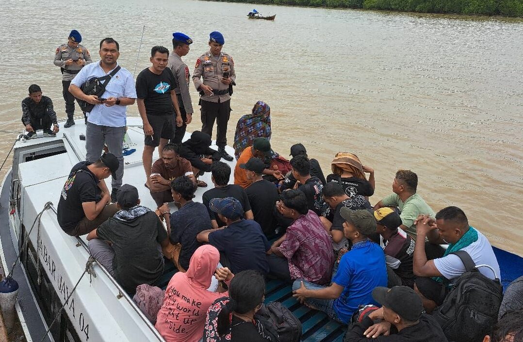 Kepolisian Menetapkan Dua Tersangka Terkait Penyelundupan Pengungsi Rohingya ke Malaysia